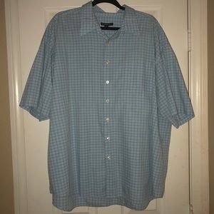 Van Heusen men’s dress shirt